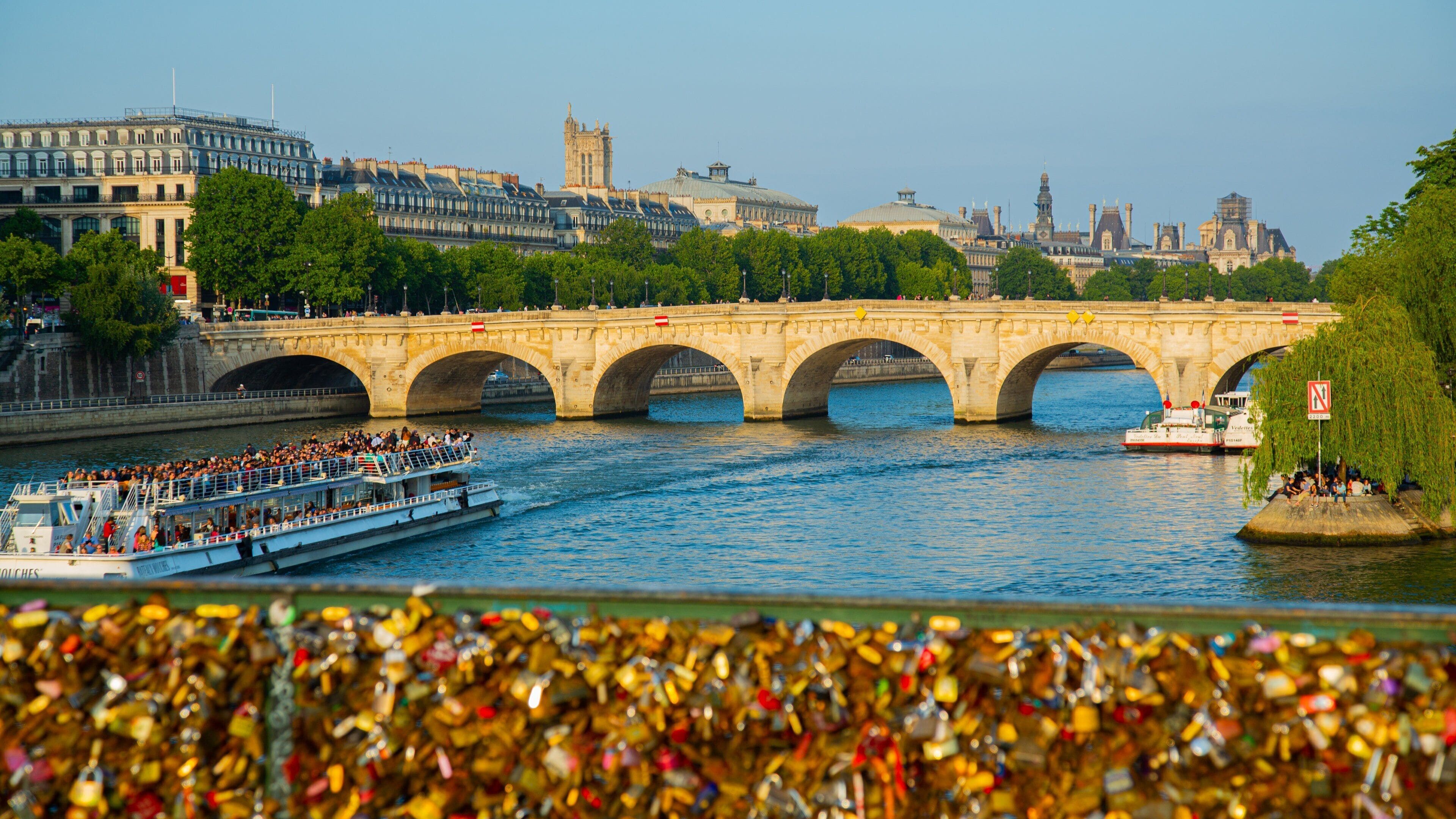 París